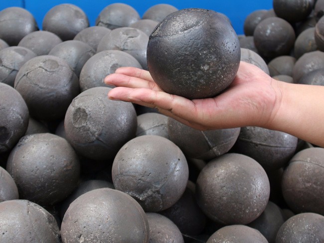 球磨機鋼球型號和裝球量