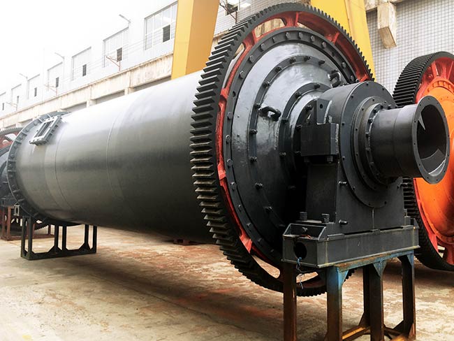 礦渣球磨機采用優(yōu)質(zhì)鋼材制造，非常耐用