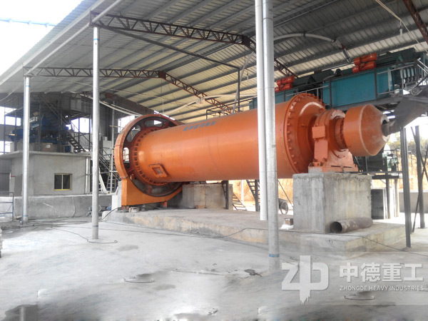 廣東中山的客戶于6月份訂購的河南中德重工一臺(tái)型號(hào)為1830的濕式球磨機(jī) 廣東中山的客戶于6月份訂購的河南中德重工一臺(tái)型號(hào)為1830的濕式球磨機(jī)