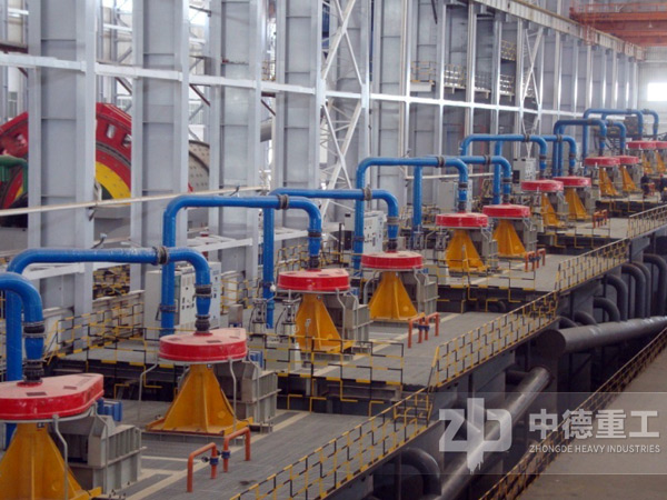 專業(yè)的球磨機(jī)廠家生產(chǎn)的專業(yè)球磨機(jī)設(shè)備敢一對(duì)多作業(yè)，這就是實(shí)力